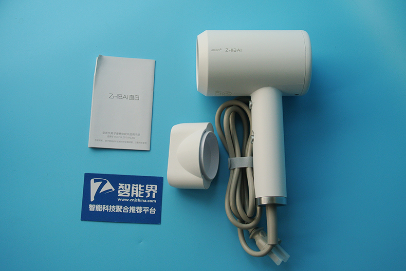 高顏值的便捷出行吹風機--直白便攜負離子吹風機HL3 電吹風